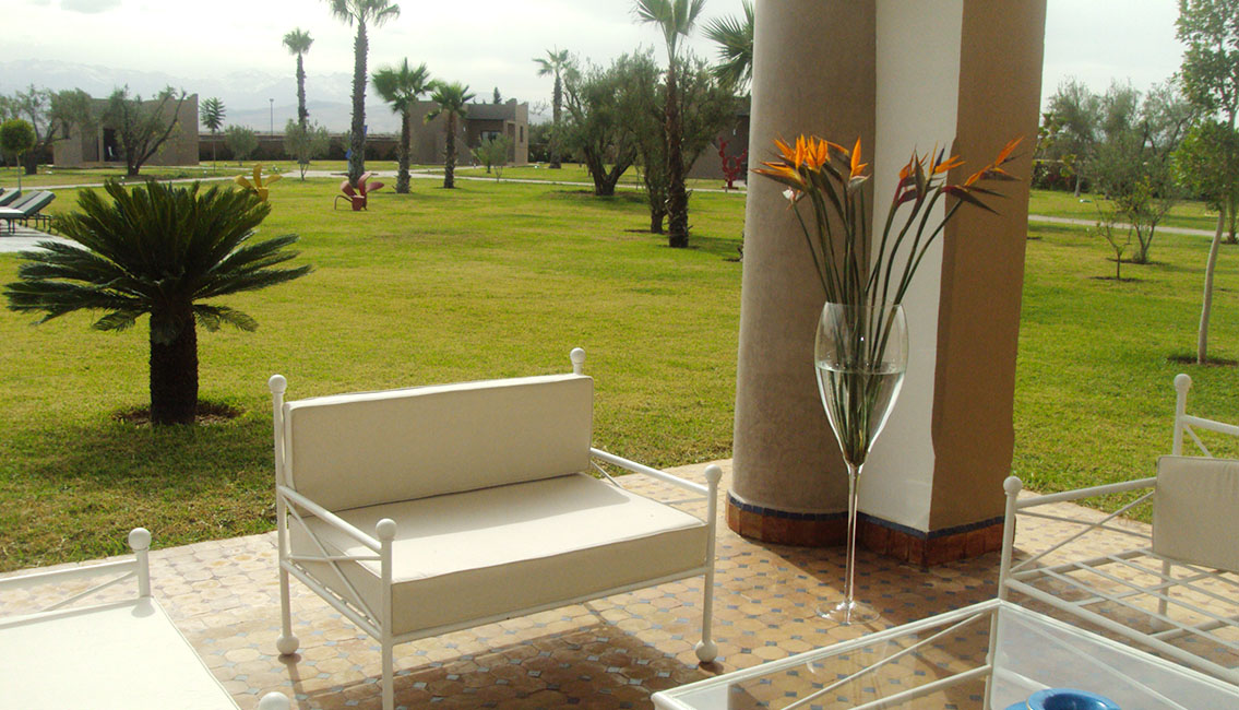 terrace and grass space in villa romanouk morroco